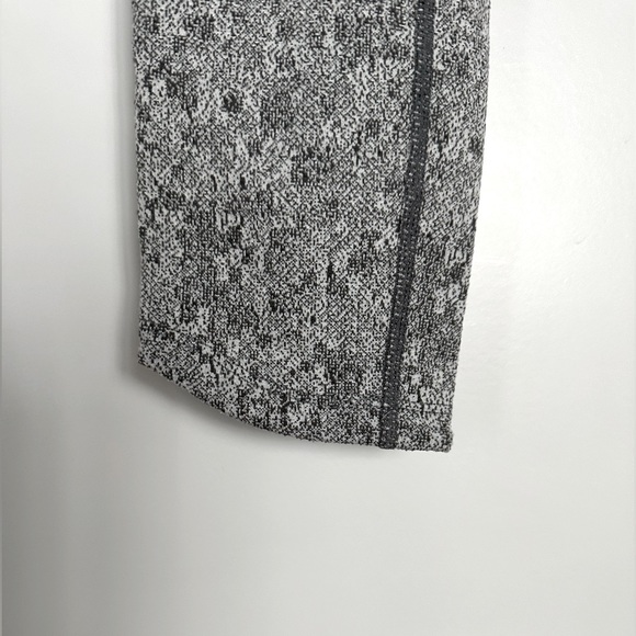 Marled Grey Gymshark Leggings - Picture 4 of 5